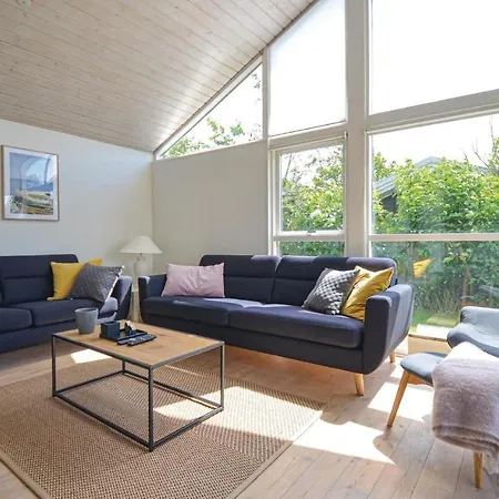 Two-bedroom Holiday In * Ebeltoft