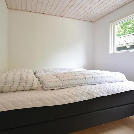 Two-bedroom Holiday In *